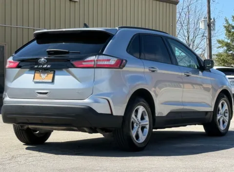 More photos of 2021 Ford Edge SE at Carmel Auto Gallery, IN