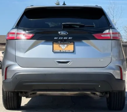More photos of 2021 Ford Edge SE at Carmel Auto Gallery, IN