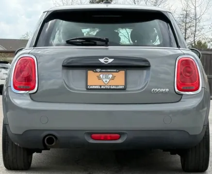 More photos of 2016 MINI Cooper at Carmel Auto Gallery, IN