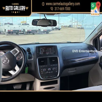 Black 2016 Dodge Grand Caravan SE for sale in Carmel, IN