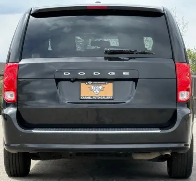 More photos of 2016 Dodge Grand Caravan SE at Carmel Auto Gallery, IN