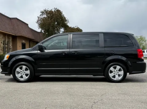 Another view of 2016 Dodge Grand Caravan SE for sale in Carmel, IN at Carmel Auto Gallery