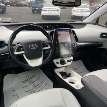 More photos of 2017 Toyota Prius Prime Advanced at Carmel Auto Gallery, IN