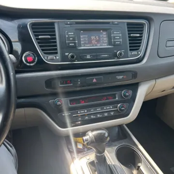 More photos of 2016 Kia Sedona EX at Carmel Auto Gallery, IN