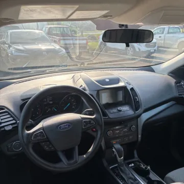 More photos of 2019 Ford Escape SE at Carmel Auto Gallery, IN
