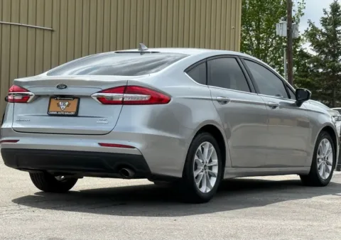 More photos of 2020 Ford Fusion SE at Carmel Auto Gallery, IN