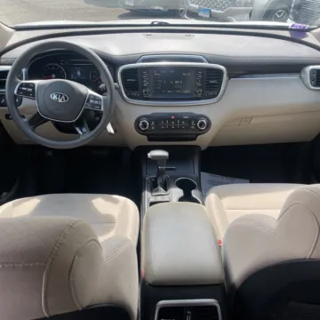 Another view of 2019 Kia Sorento LX for sale in Carmel, IN at Carmel Auto Gallery