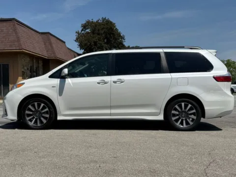 Photos of 2019 Toyota Sienna XLE Premium for sale in Carmel, IN at Carmel Auto Gallery