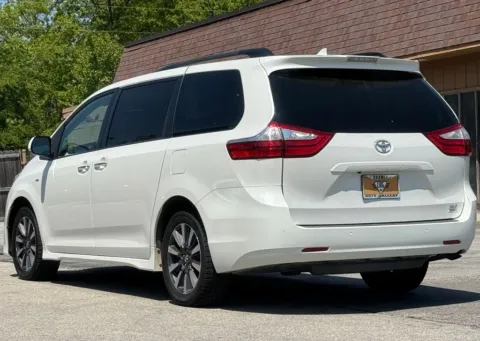 Another view of 2019 Toyota Sienna XLE Premium for sale in Carmel, IN at Carmel Auto Gallery