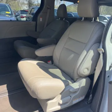Another view of 2019 Toyota Sienna XLE Premium for sale in Carmel, IN at Carmel Auto Gallery