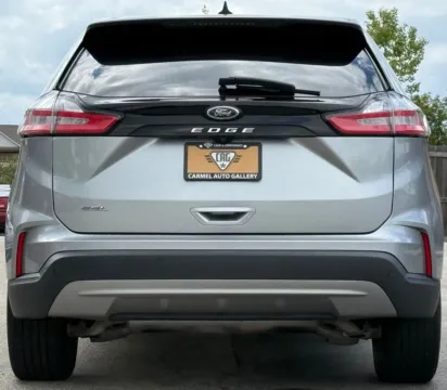 More photos of 2021 Ford Edge SEL at Carmel Auto Gallery, IN