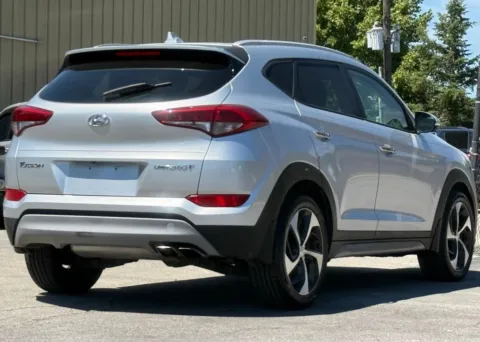 More photos of 2017 Hyundai Tucson Limited at Carmel Auto Gallery, IN