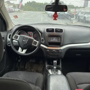 Photos of 2019 Dodge Journey SE for sale in Carmel, IN at Carmel Auto Gallery