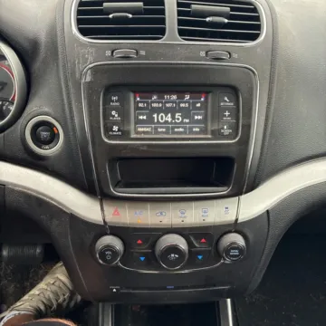 More photos of 2019 Dodge Journey SE at Carmel Auto Gallery, IN