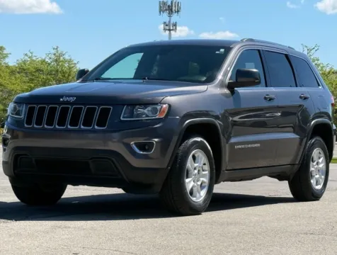 More photos of 2015 Jeep Grand Cherokee Laredo at Carmel Auto Gallery, IN