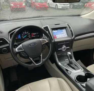 More photos of 2017 Ford Edge Titanium at Carmel Auto Gallery, IN