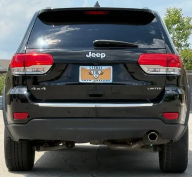 More photos of 2019 Jeep Grand Cherokee Limited at Carmel Auto Gallery, IN