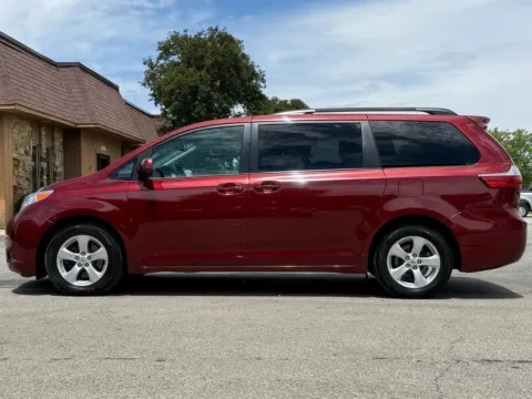 Photos of 2017 Toyota Sienna LE for sale in Carmel, IN at Carmel Auto Gallery