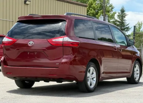 More photos of 2017 Toyota Sienna LE at Carmel Auto Gallery, IN