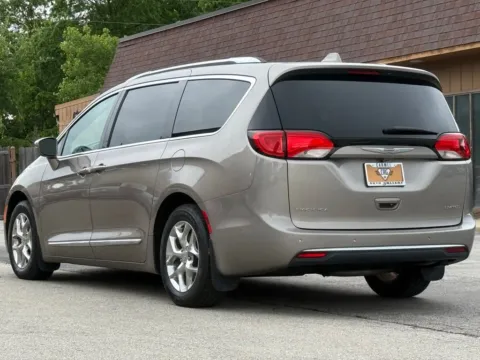 Another view of 2017 Chrysler Pacifica Limited for sale in Carmel, IN at Carmel Auto Gallery