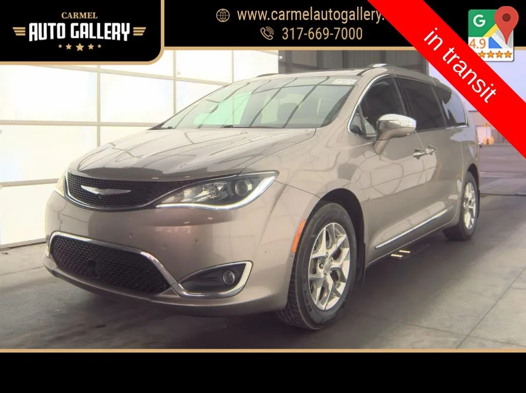 Silver 2017 Chrysler Pacifica Limited for sale in Carmel, IN