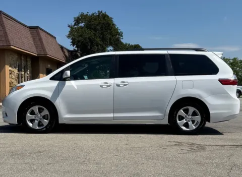 Photos of 2017 Toyota Sienna LE for sale in Carmel, IN at Carmel Auto Gallery