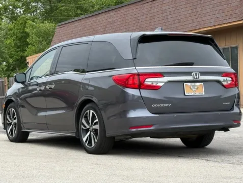 Another view of 2020 Honda Odyssey Elite for sale in Carmel, IN at Carmel Auto Gallery