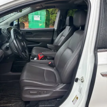 Photos of 2020 Honda Odyssey EX-L for sale in Carmel, IN at Carmel Auto Gallery