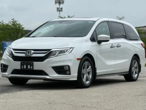 Photos of 2020 Honda Odyssey EX-L for sale in Carmel, IN at Carmel Auto Gallery