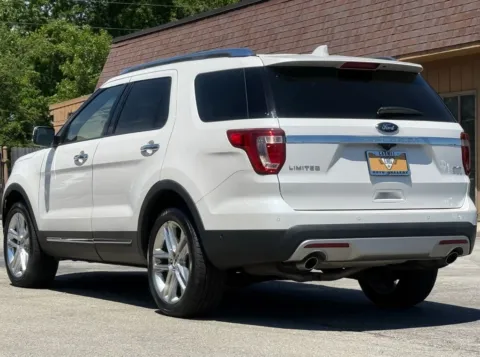 Another view of 2016 Ford Explorer Limited for sale in Carmel, IN at Carmel Auto Gallery