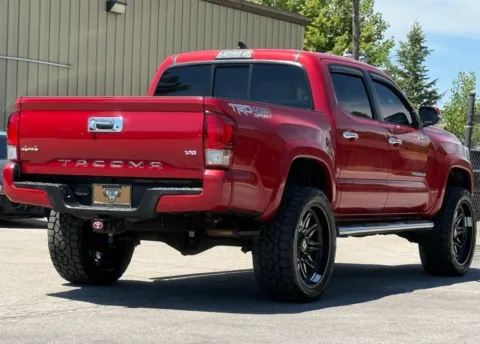 More photos of 2016 Toyota Tacoma TRD Sport at Carmel Auto Gallery, IN
