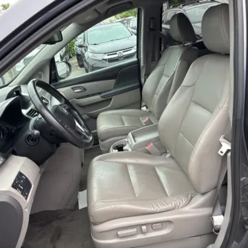 Photos of 2016 Honda Odyssey Touring Elite for sale in Carmel, IN at Carmel Auto Gallery