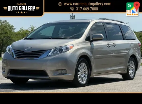 Beige 2017 Toyota Sienna XLE for sale in Carmel, IN