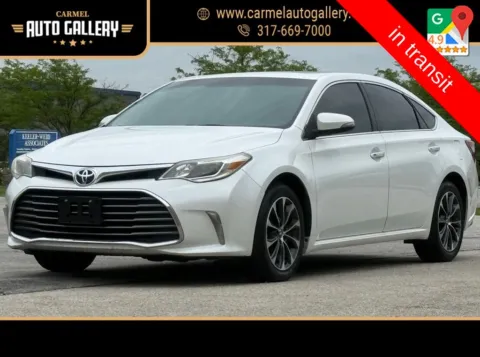 White 2016 Toyota Avalon XLE Plus for sale in Carmel, IN