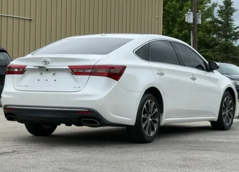 More photos of 2016 Toyota Avalon XLE Plus at Carmel Auto Gallery, IN