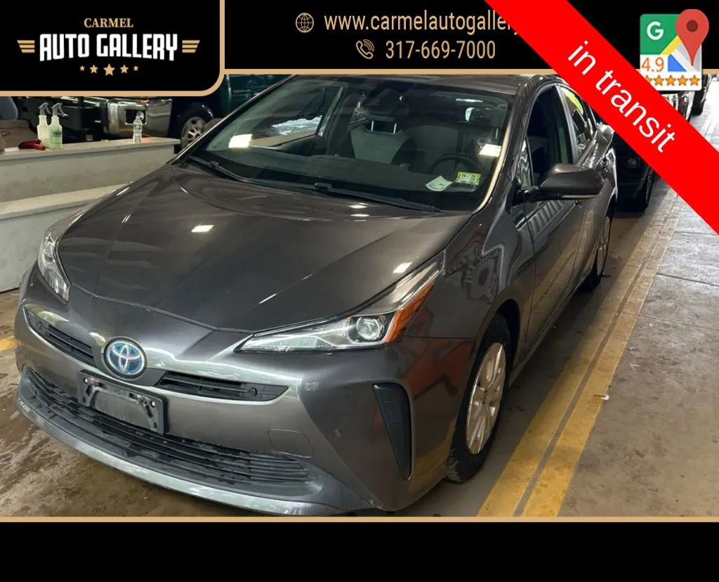 2019 Toyota Prius LE FWD's photo