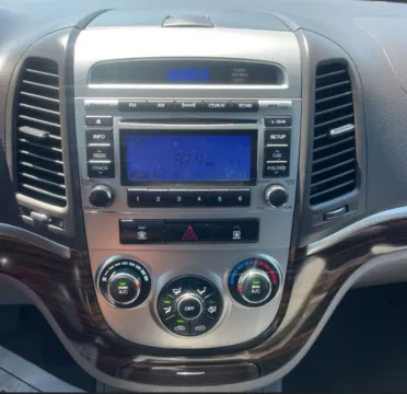 More photos of 2012 Hyundai Santa Fe SE at Carmel Auto Gallery, IN