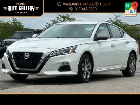 White 2019 Nissan Altima 2.5 S for sale in Carmel, IN