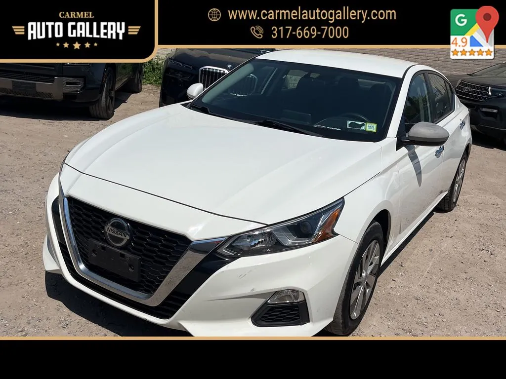 White 2019 Nissan Altima 2.5 S for sale in Carmel, IN