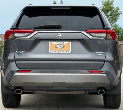 More photos of 2019 Toyota RAV4 Limited at Carmel Auto Gallery, IN