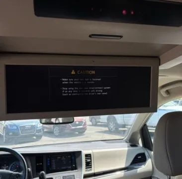 More photos of 2015 Toyota Sienna XLE Premium at Carmel Auto Gallery, IN