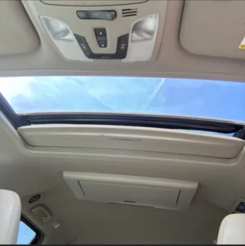 More photos of 2015 Toyota Sienna XLE Premium at Carmel Auto Gallery, IN