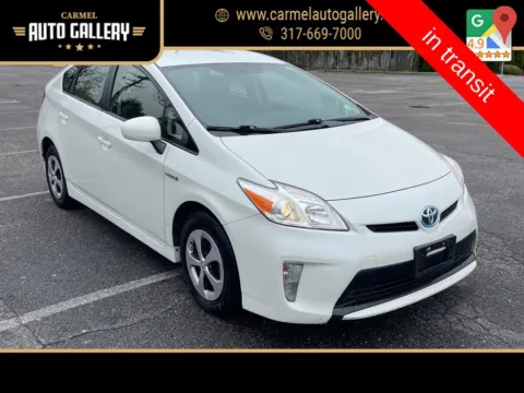 White 2015 Toyota Prius Three for sale in Carmel, IN