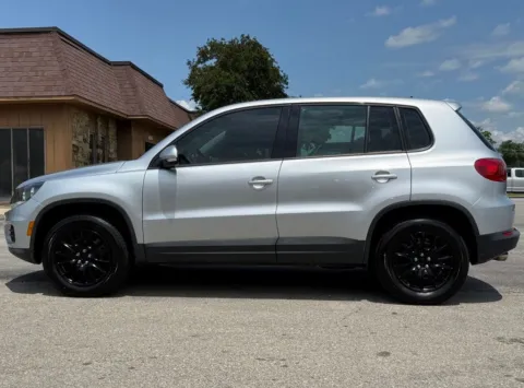 Photos of 2018 Volkswagen Tiguan Limited 2.0T for sale in Carmel, IN at Carmel Auto Gallery