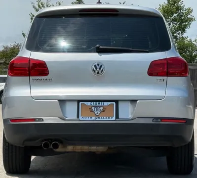 More photos of 2018 Volkswagen Tiguan Limited 2.0T at Carmel Auto Gallery, IN