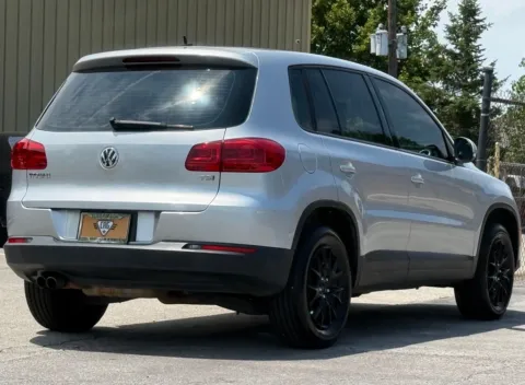 More photos of 2018 Volkswagen Tiguan Limited 2.0T at Carmel Auto Gallery, IN