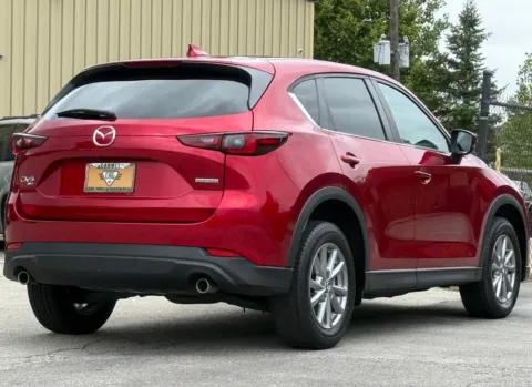 More photos of 2022 Mazda CX-5 2.5 S Select Package at Carmel Auto Gallery, IN
