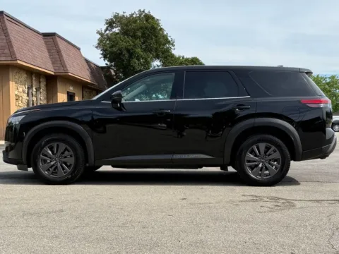 Another view of 2022 Nissan Pathfinder S for sale in Carmel, IN at Carmel Auto Gallery