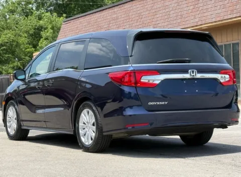 Another view of 2019 Honda Odyssey LX for sale in Carmel, IN at Carmel Auto Gallery