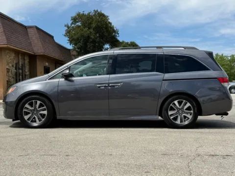 Photos of 2016 Honda Odyssey Touring Elite for sale in Carmel, IN at Carmel Auto Gallery
